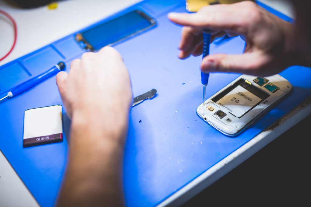 Comment réparer un portable qui s'éteint tout seul ?