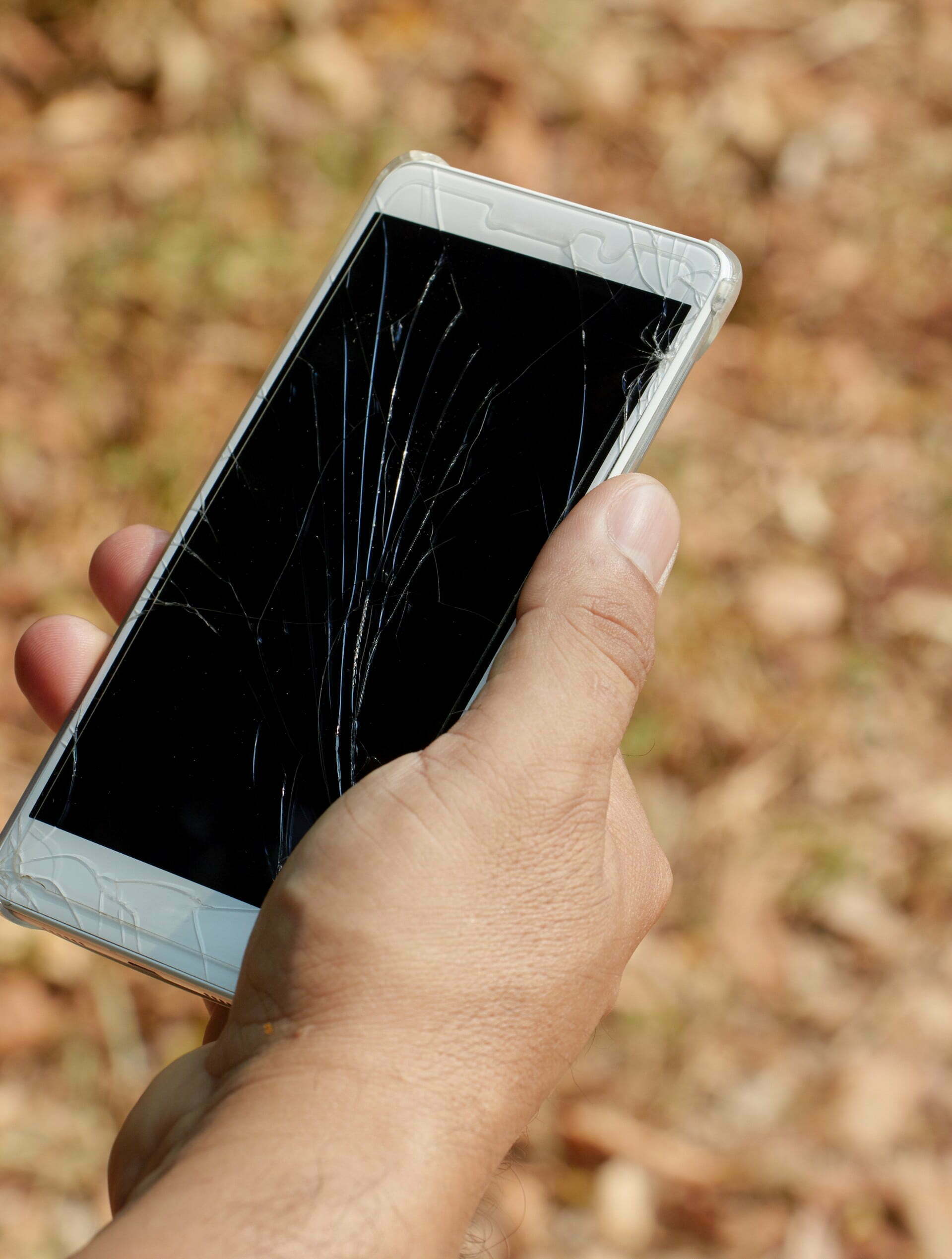 comment-faire-r-parer-l-cran-de-son-smartphone-rennes